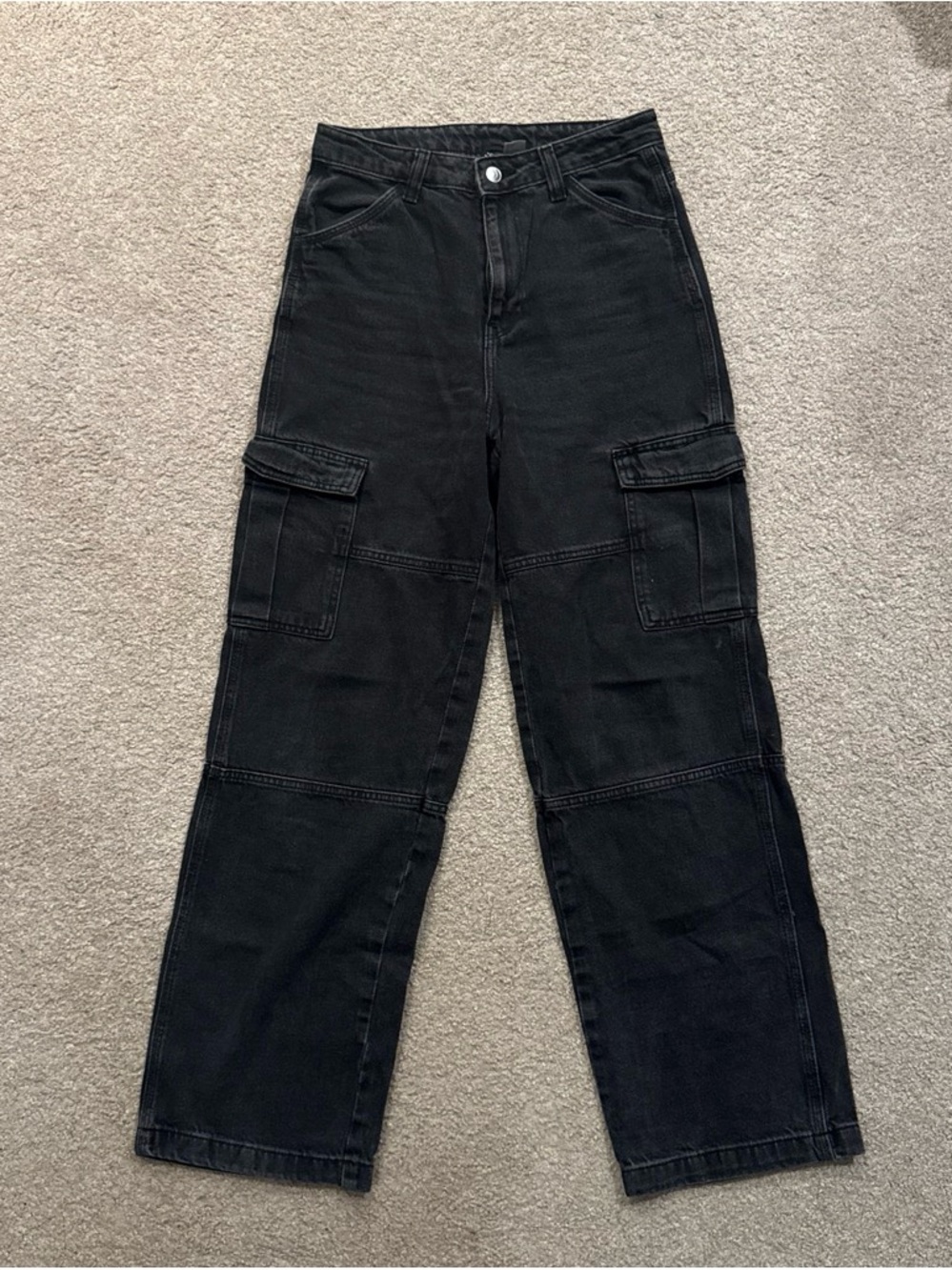 Black cargo jeans